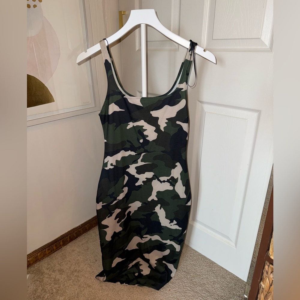 Zara Green & Black Camouflage Midi Dress